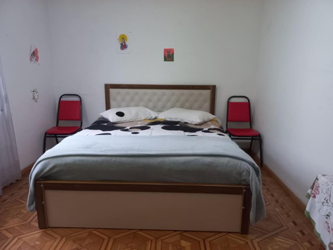 Сибиряк Tskaltubo Exterior foto